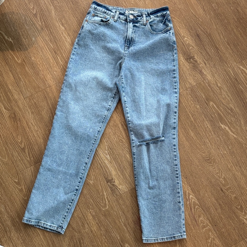 Rewash light wash straight leg jeans
